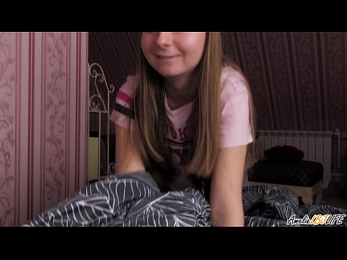 ❤️ Blondie tana tsotsar BFF's dinta sosai kuma ta sami Cum A Bakinta ️❌ Jima'i ️❤